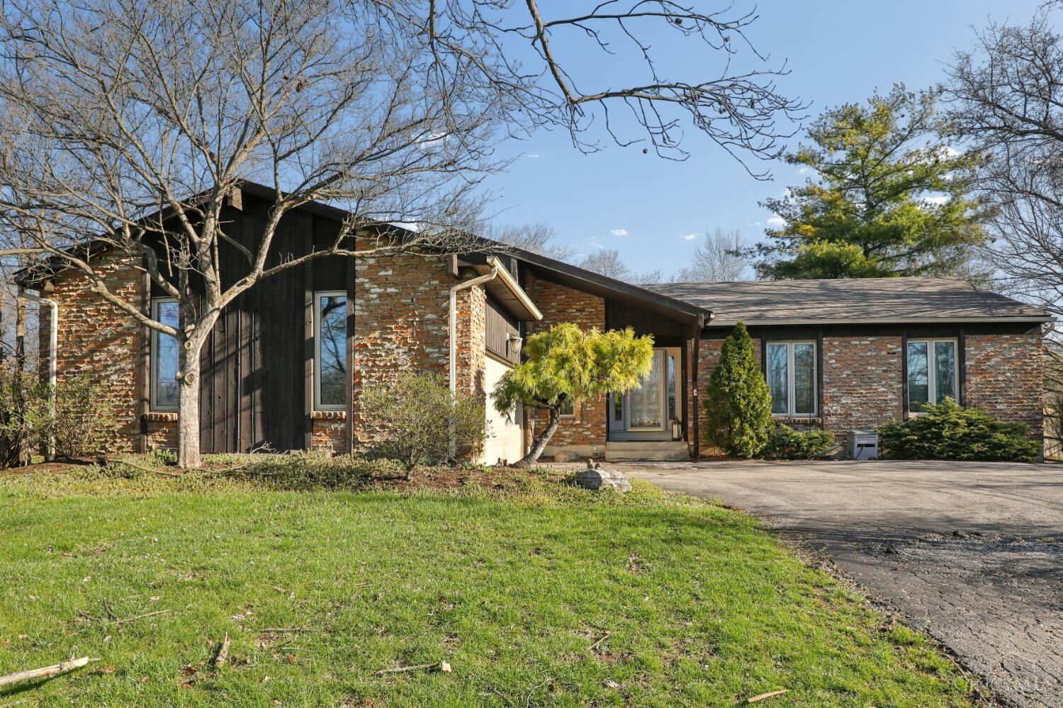 Property Photo:  5574 Tylersville Road  OH 45069 