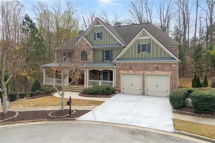 Property Photo: 1131 Blue Water Court GA 30518