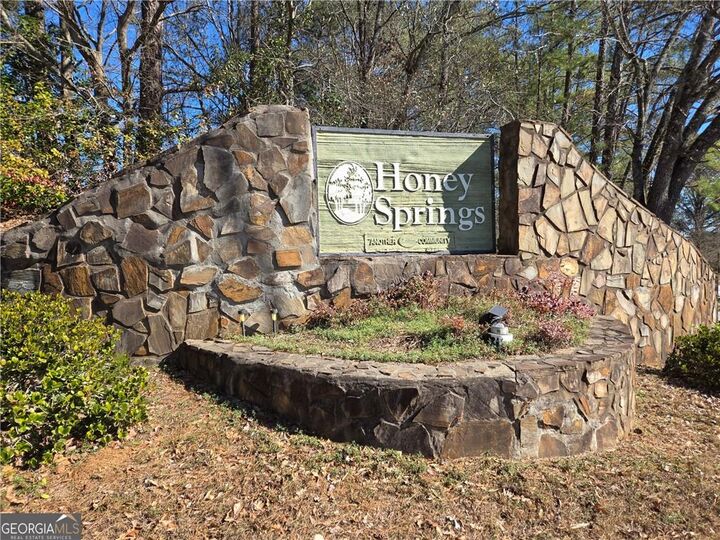 Property Photo:  1703 Windy Ridge Court SE  GA 30013 