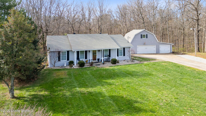 Property Photo: 202 Stoneside Ct KY 40071
