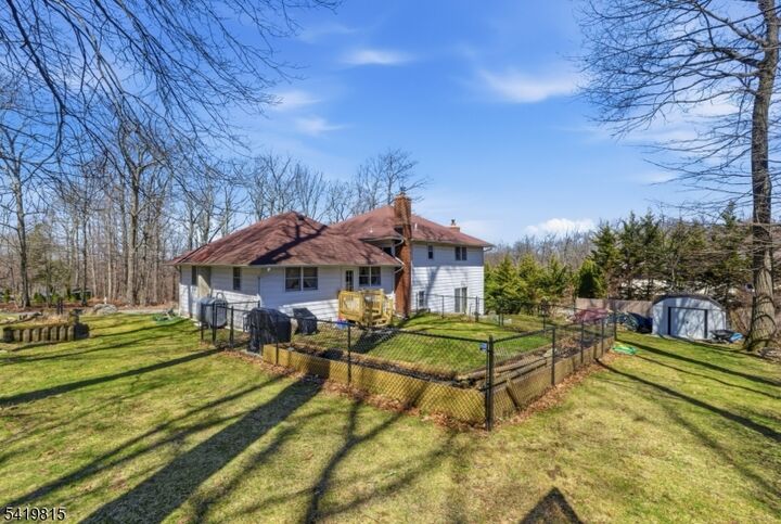 Property Photo:  36 Esther Dr  NJ 07422 