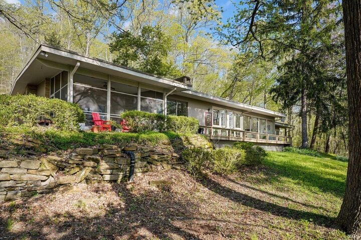 Property Photo: 9806 Raintree Dr N IN 47201