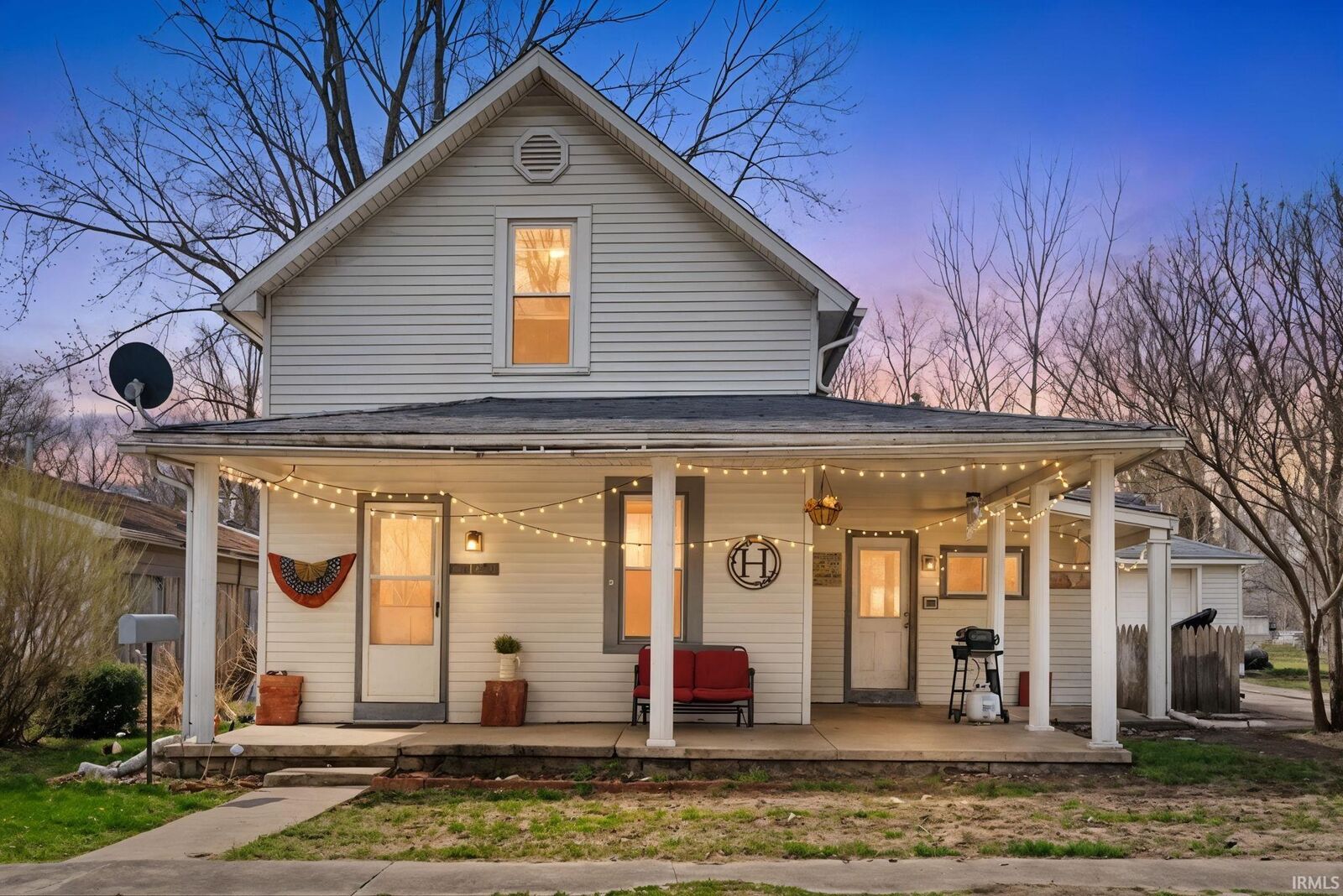 Property Photo: 207 N Line Street IN 46787