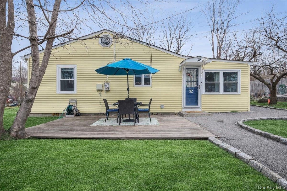 Property Photo:  32 Stanwich Road  NY 10512 