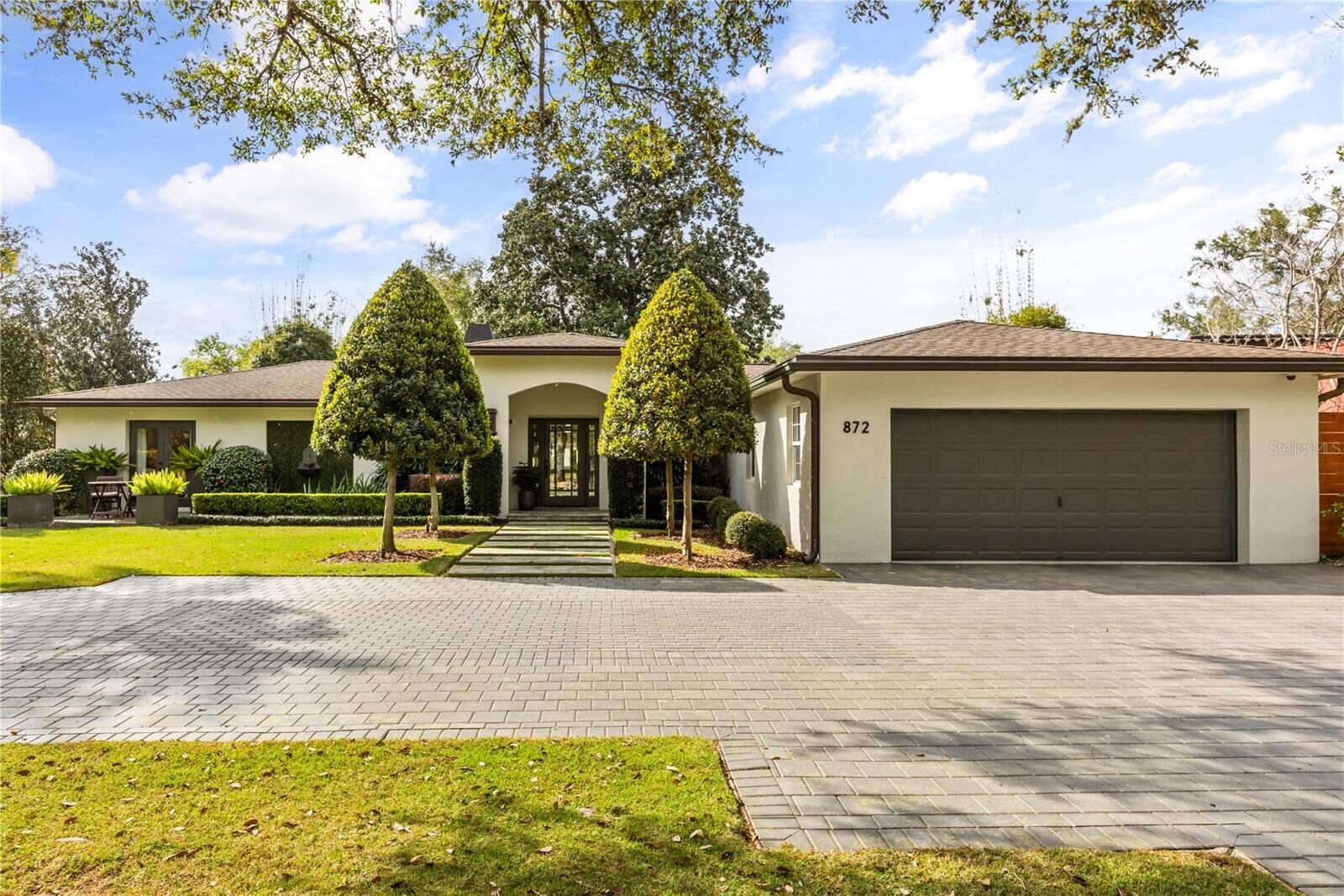 Property Photo:  872 Granville Drive  FL 32789 