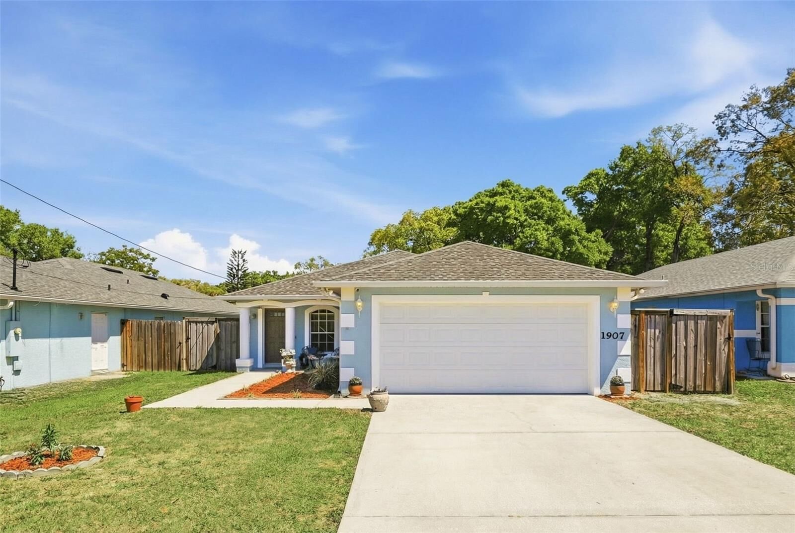 Property Photo:  1907 Gadsen Boulevard  FL 32812 