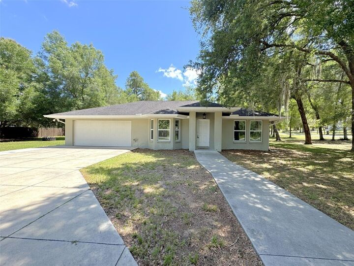 Property Photo: 3220 E Marcia Street FL 34453