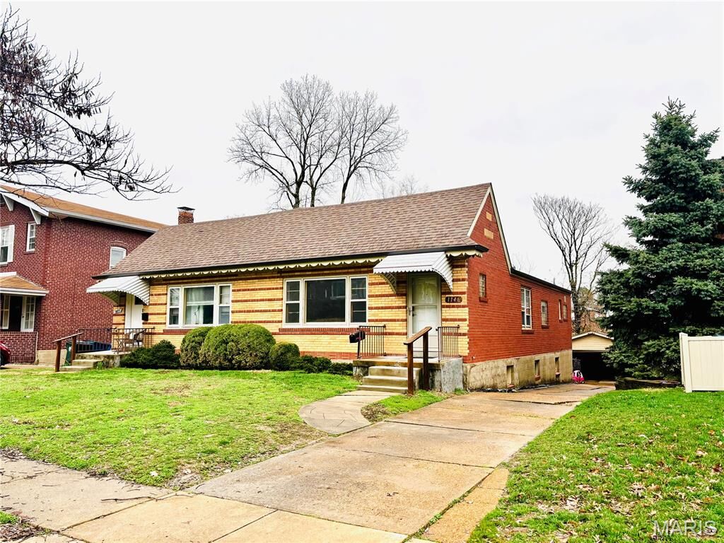 Property Photo:  1146 Moorlands Drive  MO 63117 