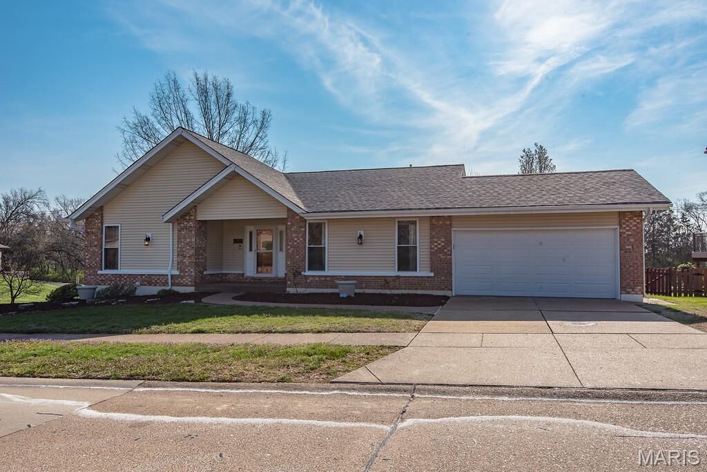 Property Photo:  5902 Briarmist Place  MO 63128 