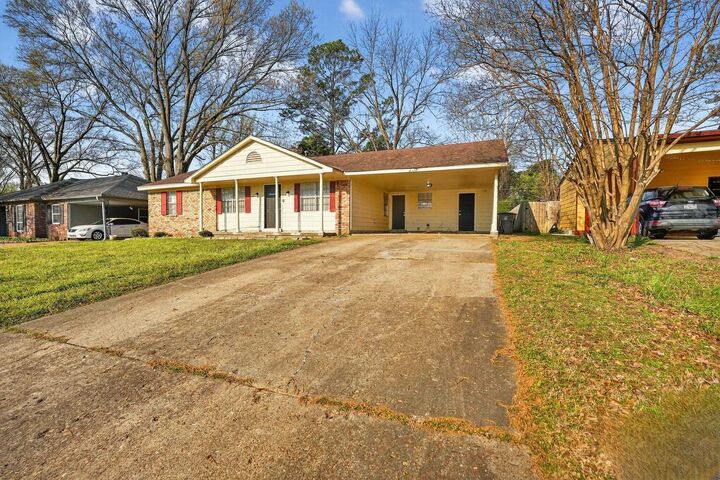 Property Photo: 3519 Naylor Dr TN 38128