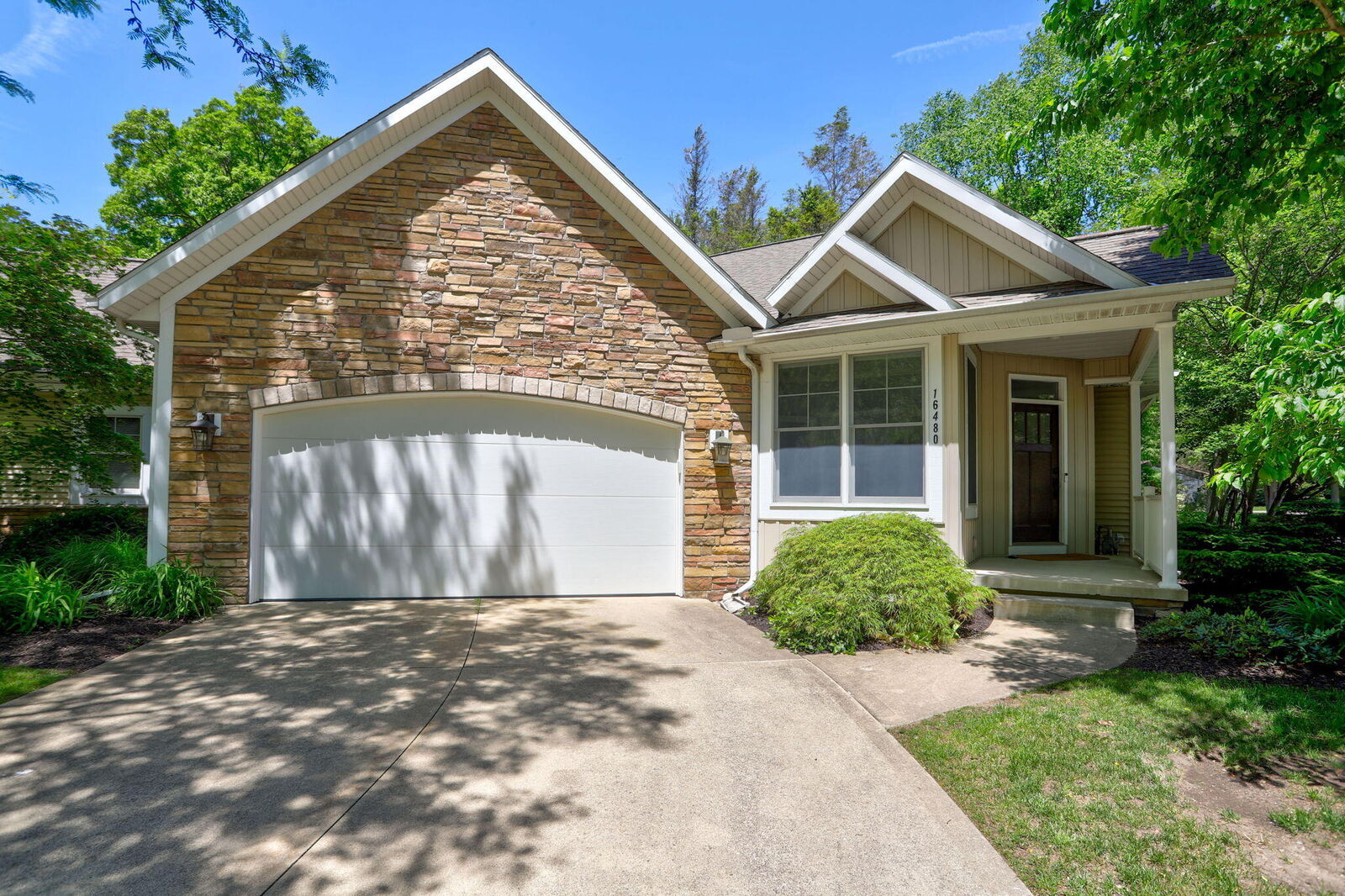 Property Photo: 16480 Springvale Court MI 49456