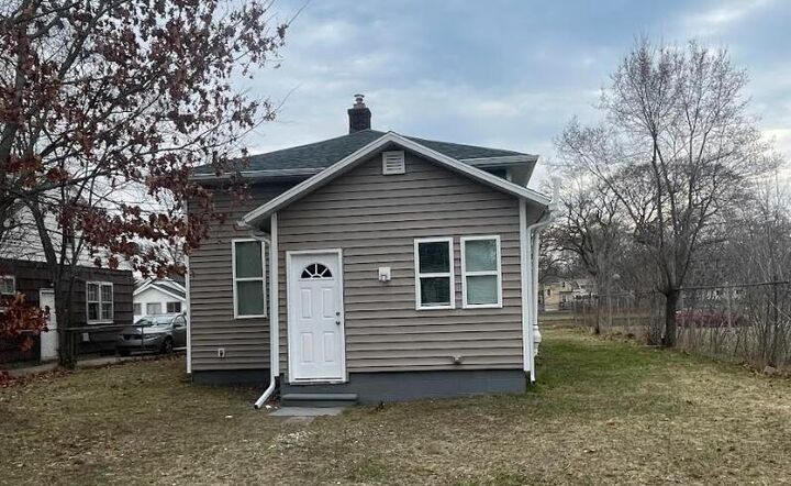 Property Photo:  2209 Leahy Street  MI 49444 