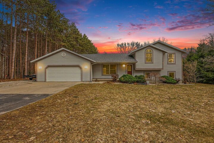 Property Photo:  5314 W Lakewood Road  MI 49461 