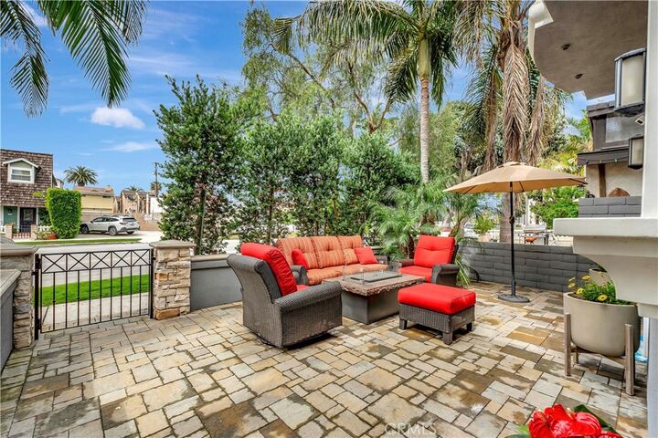 Property Photo: 614 16th Street CA 92648