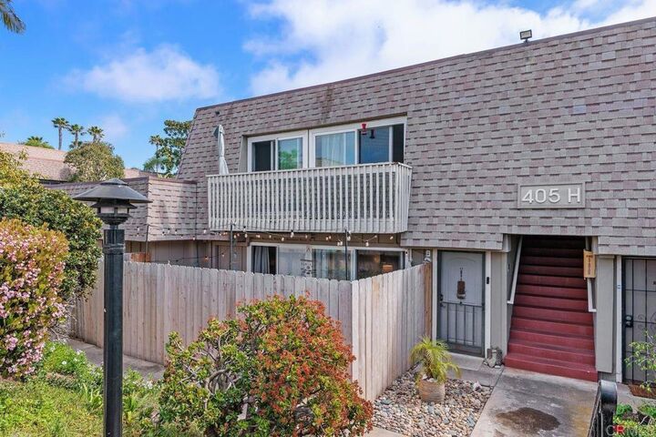 Property Photo:  405 Requeza Street H9  CA 92024 