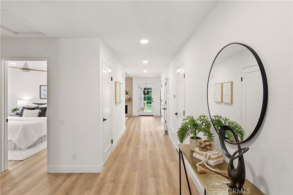 Property Photo: 23986 Calle Alonso CA 92692