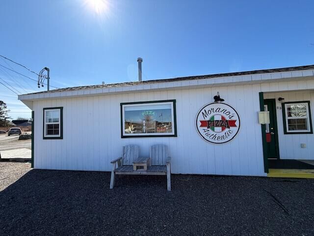 Property Photo:  53 Pleasant Street  ME 04652 