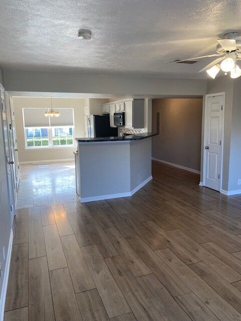 Property Photo:  122 Wolverine Ct  TN 37167 