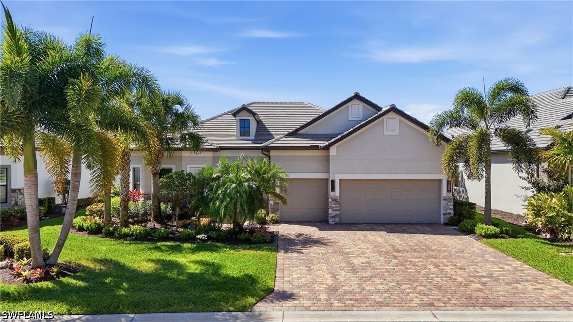 Property Photo:  8876 Spotted Towhee Drive  FL 34120 