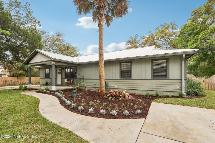 Property Photo:  4 Althea Street  FL 32084 