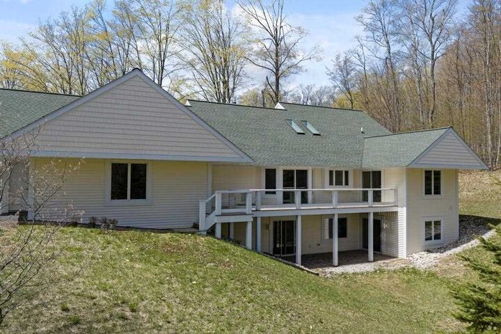 Property Photo:  1750 Boyne Cove  MI 49712 