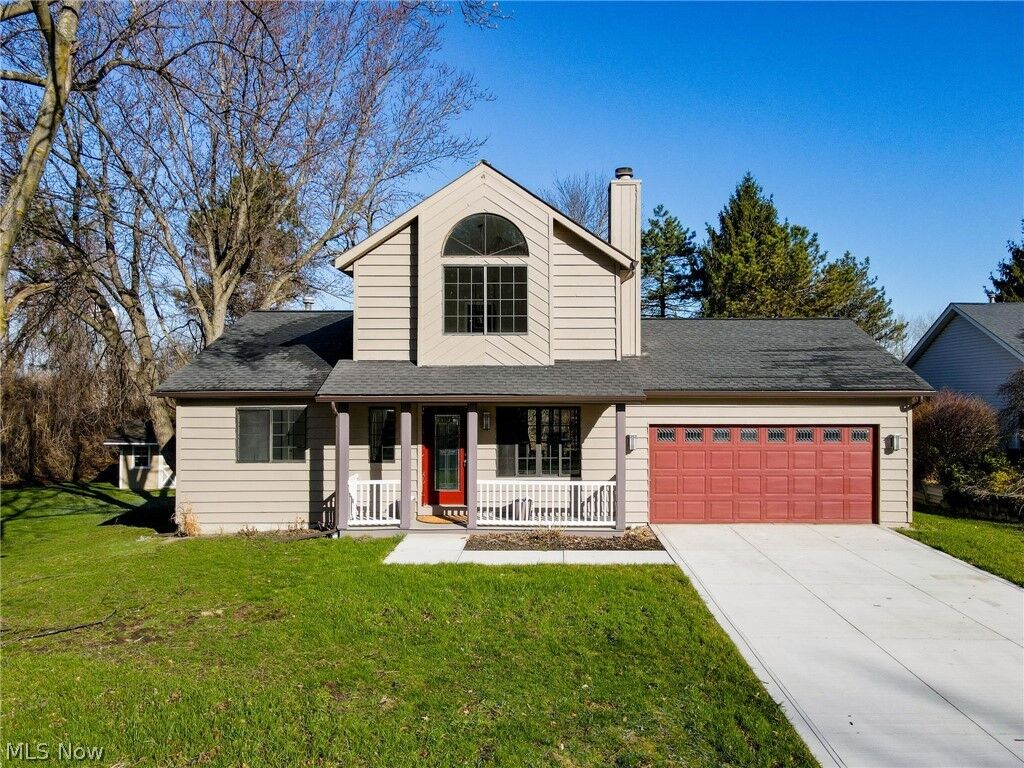 Property Photo:  9211 Sugarbush Drive  OH 44060 
