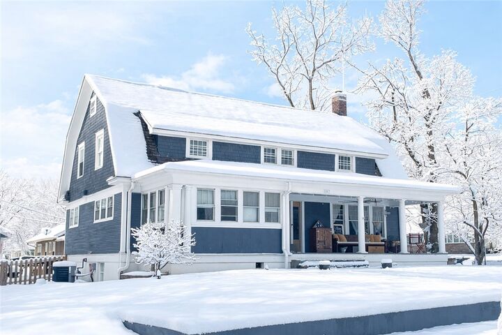 Property Photo:  307 E Beaver Street  MO 64831 