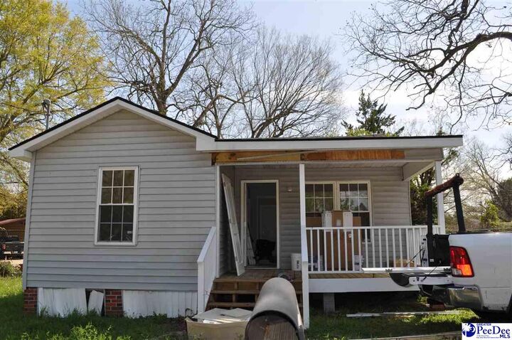 Property Photo:  702 E Liberty Street  SC 29571 