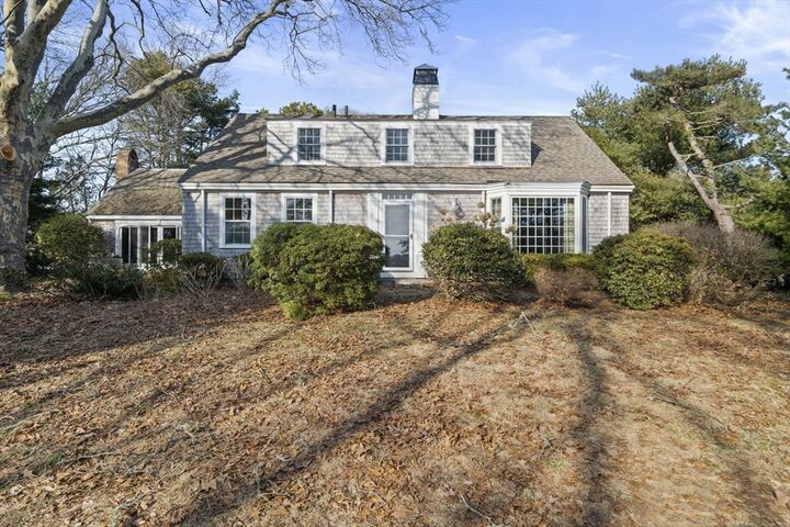 Property Photo:  18 Winfield Way  MA 02655 