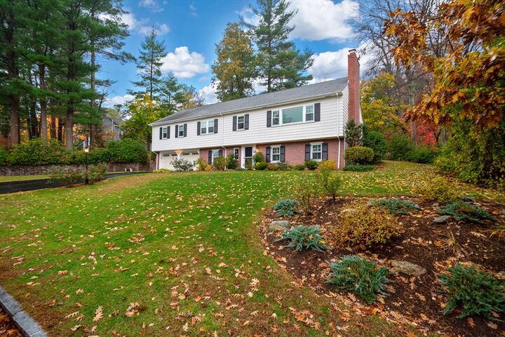 Property Photo: 29 Pilgrim Dr MA 01890