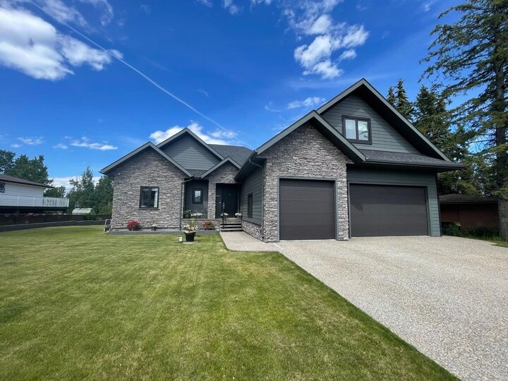 4714 Sakwatamau Drive — photo 1