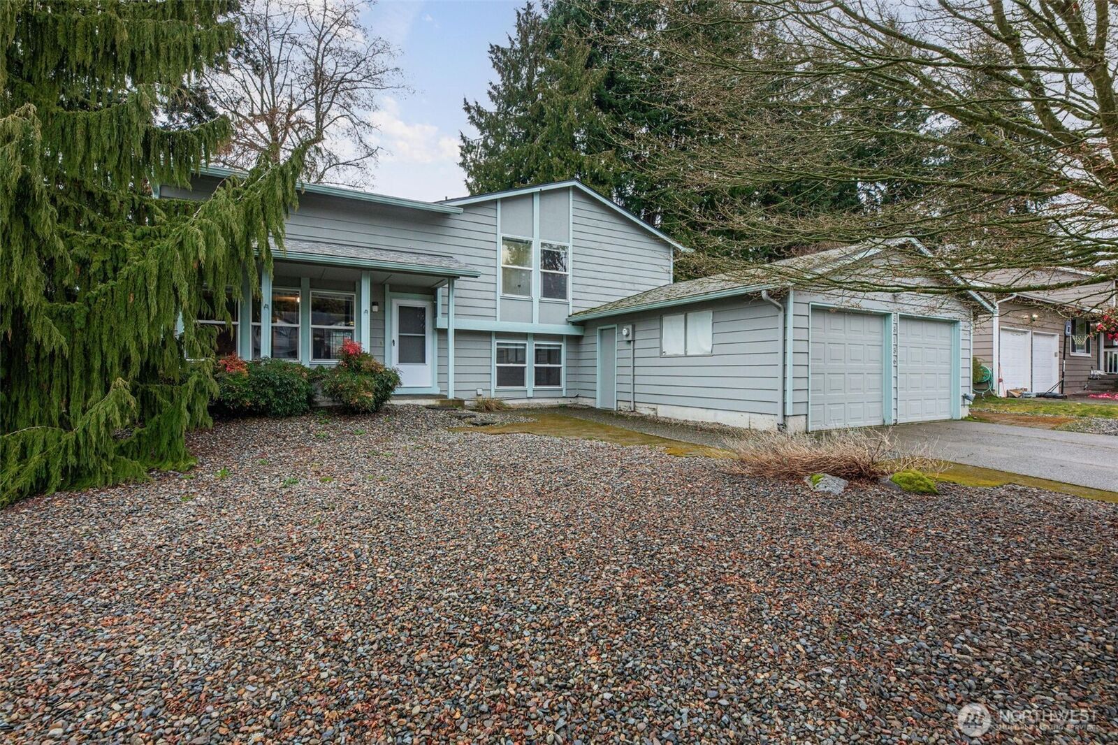Property Photo:  33136  35th Avenue SW  WA 98023 