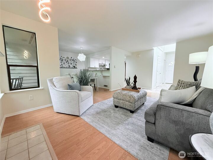 Property Photo: 4107 159th Avenue NE 22C WA 98052