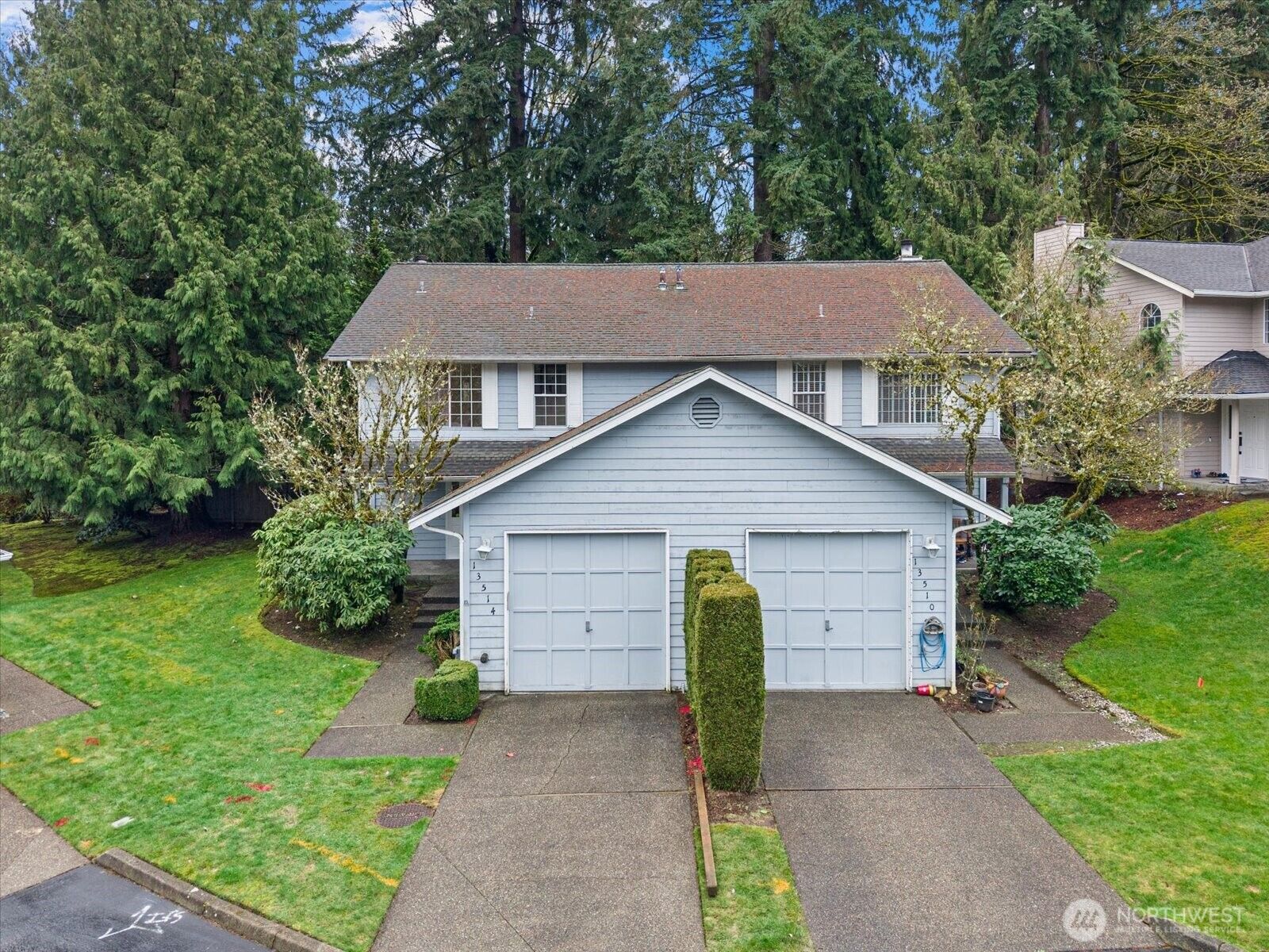 Property Photo: 13514 NE 89th Court WA 98052