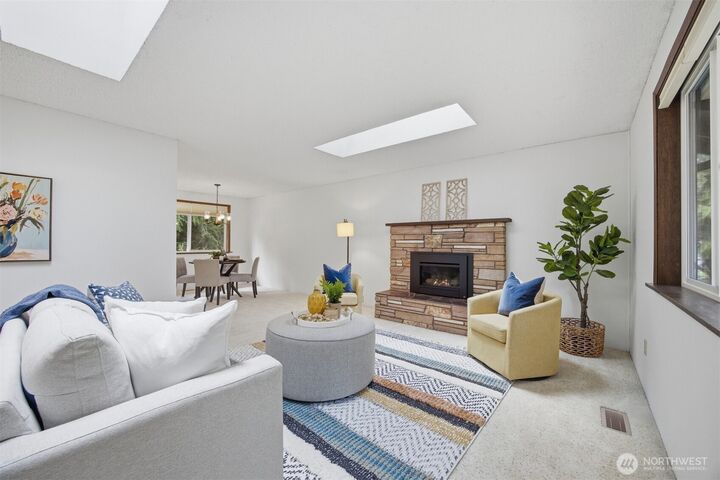 Property Photo: 1415 Oriental Avenue WA 98229