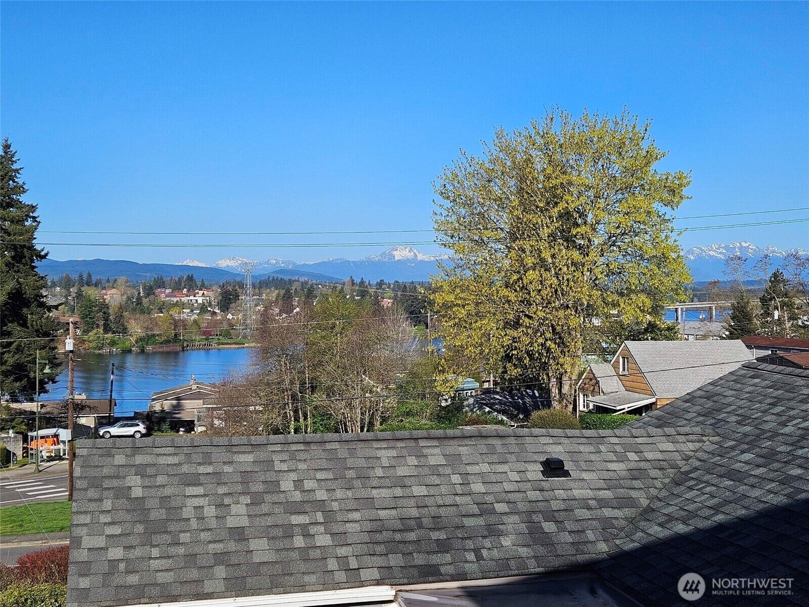 Property Photo:  2007 E 15th Street  WA 98310 
