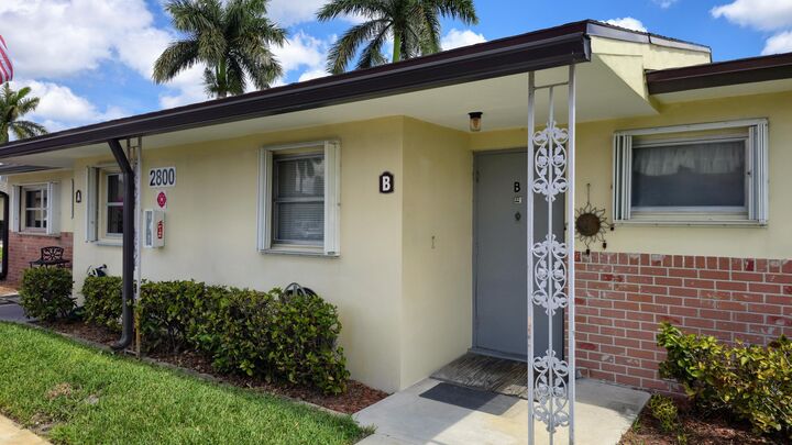 Property Photo: 2800 Ashley Drive E B FL 33415