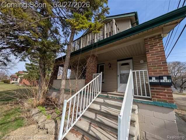 Property Photo: 1374 Hanford #1 Avenue MI 48146