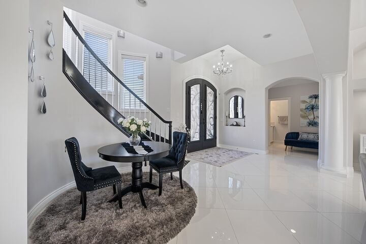 Property Photo: 1818 N Burning Tree Cir KS 67230-1406