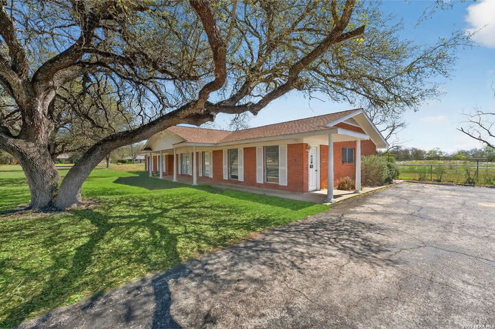 Property Photo:  514 Hospital  TX 78114 