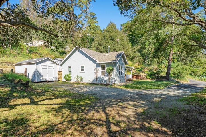 Property Photo: 225 Owl Ridge Way CA 95003
