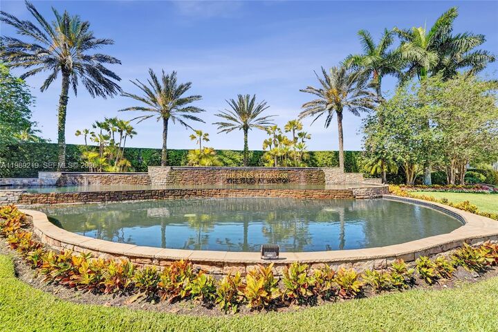 Property Photo: 3936 Cascade Ter FL 33332