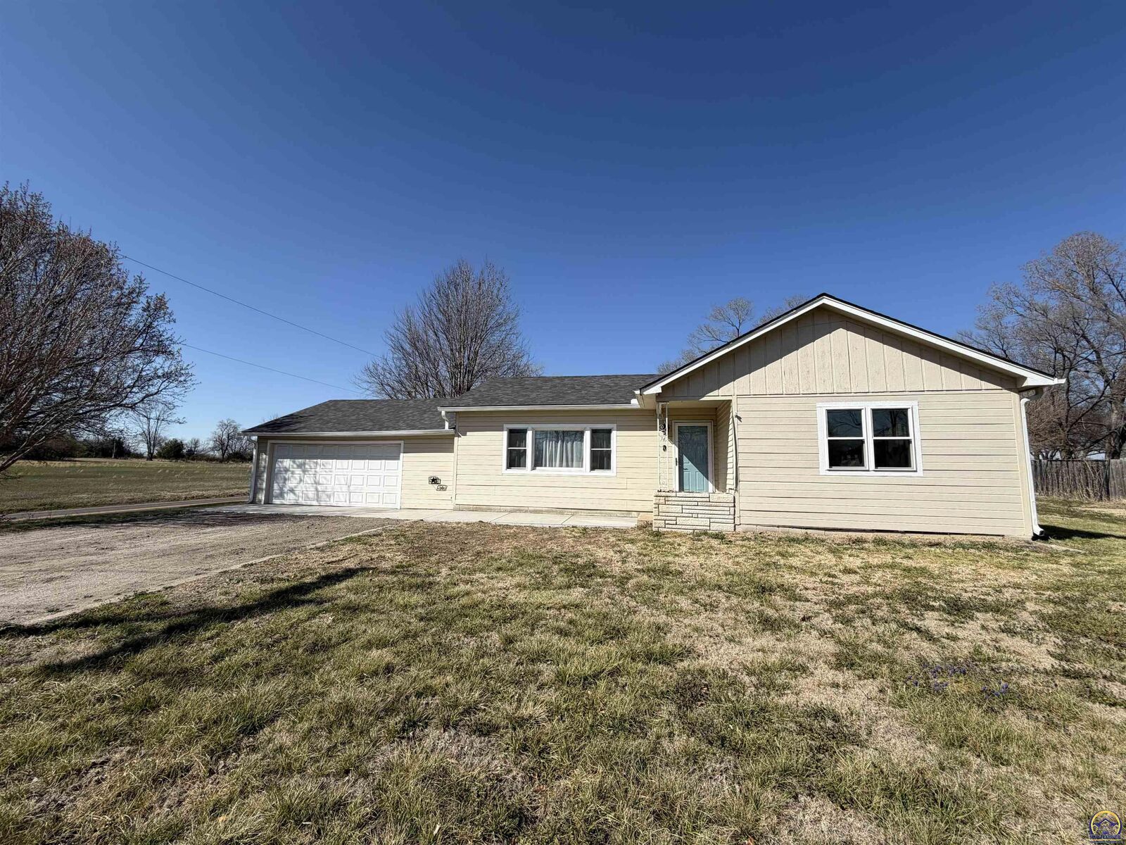 Property Photo:  742 NW 62nd St  KS 66617 