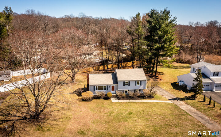Property Photo:  11 North Hearthstone Drive  CT 06801 