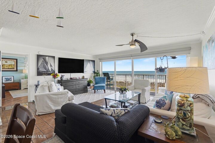 Property Photo:  1095 N Highway A1a  FL 32903 