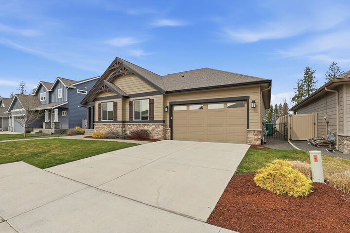 Property Photo: 7191 S Parkridge Blvd WA 99224