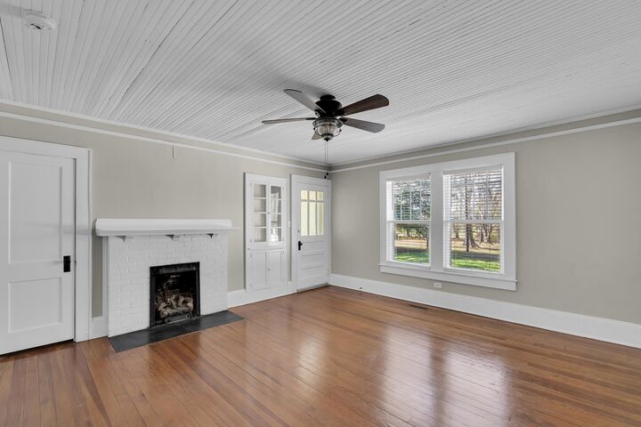 Property Photo: 6670 New Cut Road SC 29349