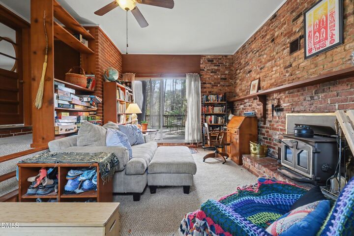 Property Photo:  325 Meredith Street  NC 27606 