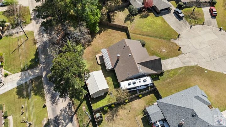 Property Photo:  14 Shady Pine Cir  AR 71854 