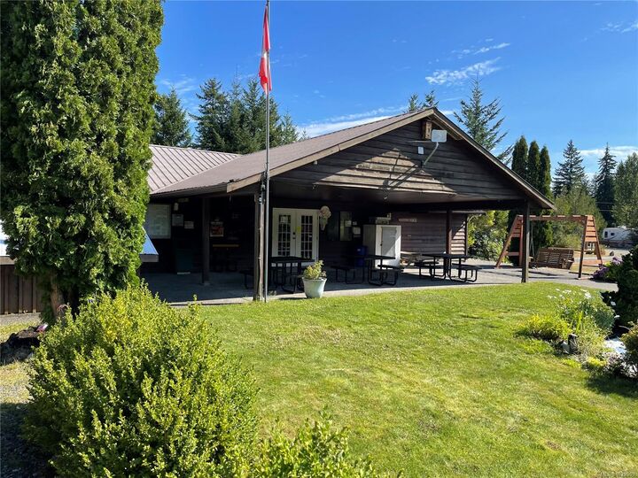 Property Photo: 2650 Turnbull Rd #C-11 BC V0R 1G0